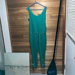 EXCELLENT CONDITION WOMEN’S SIZE SMALL NRS UPF 50+ GREEN JUMPSUIT